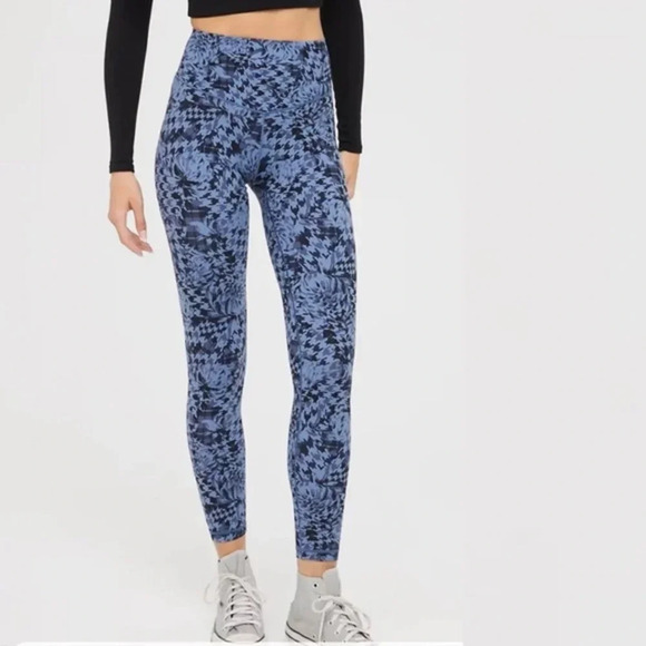 New OFFLINE By Aerie Real Me Xtra Hold Up! Leggings - Picture 1 of 9